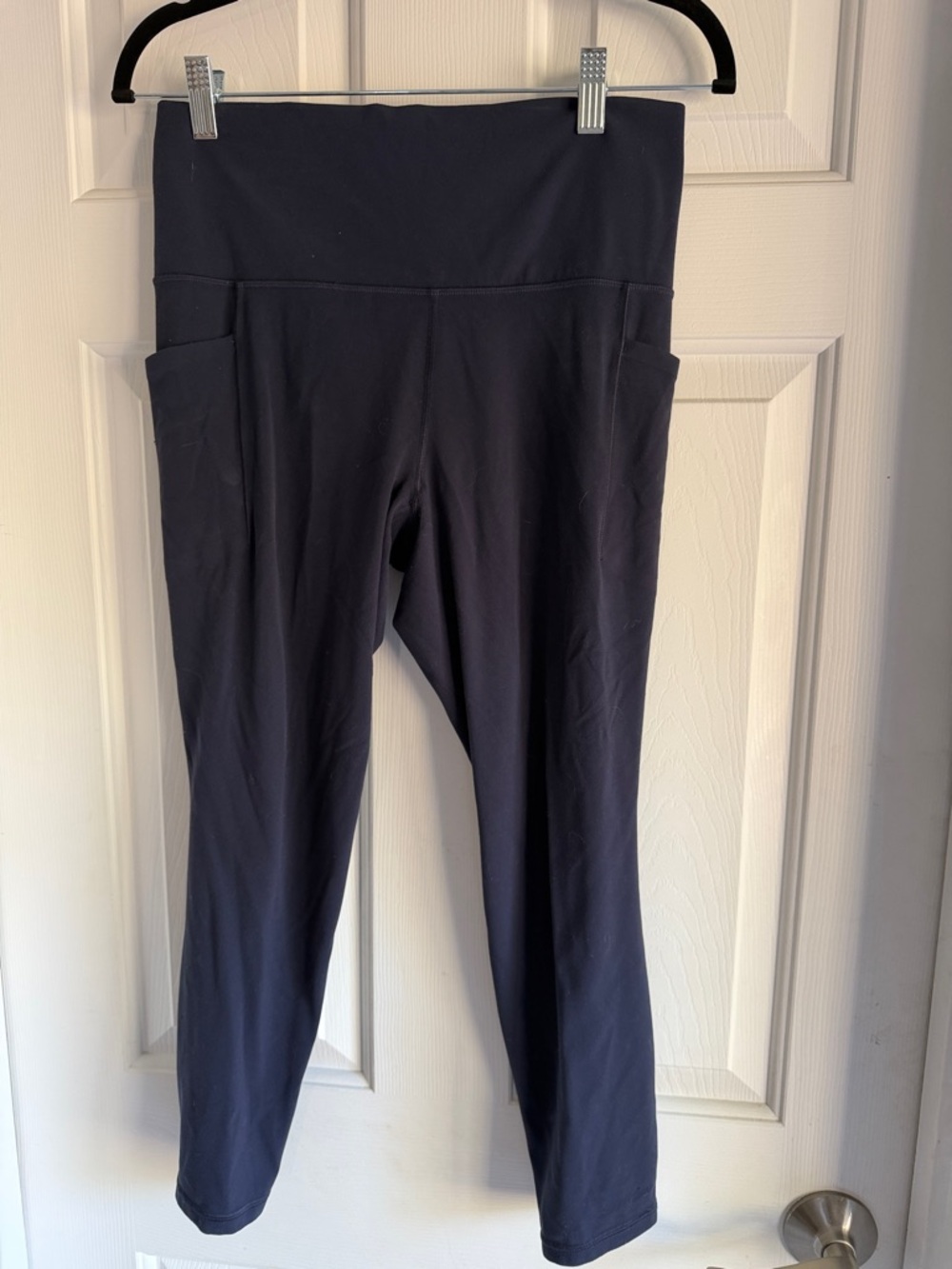 Athleta Black 7/8 High-Waist Pocket Leggings